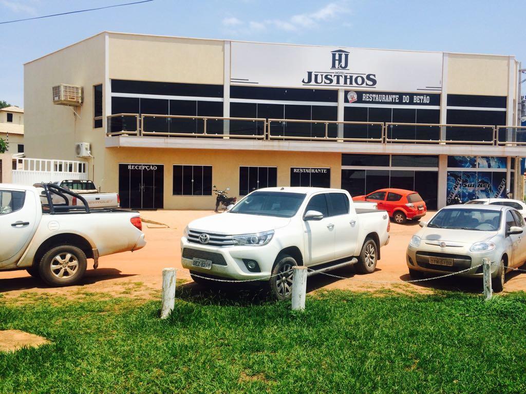 Hotel Justhos Santana do Araguaia  外观 照片